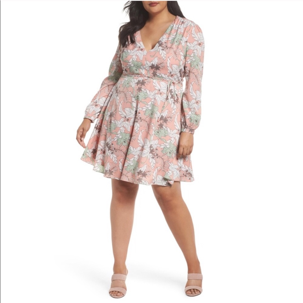 Glamorous Curve pink floral long sleeve dress